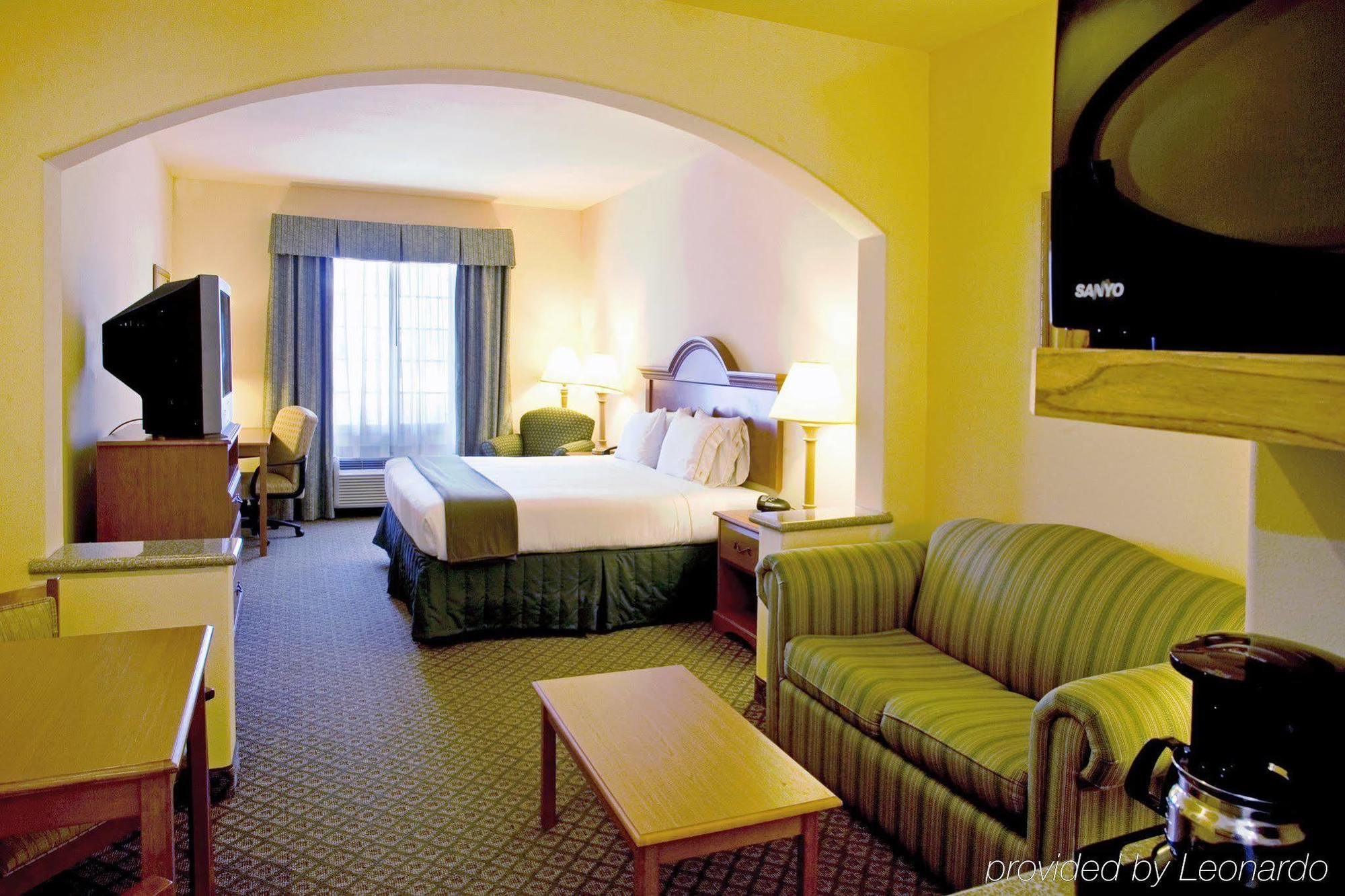 Holiday Inn Express Hotel & Suites Rio Grande City, An Ihg Hotel Chambre photo